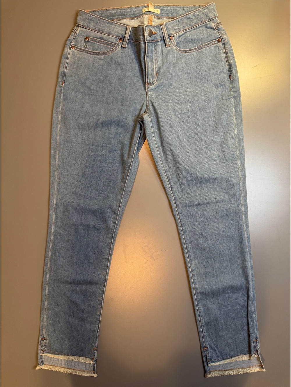 Eileen Fisher Women's Light Wash Stretch Denim Jeans Size 6